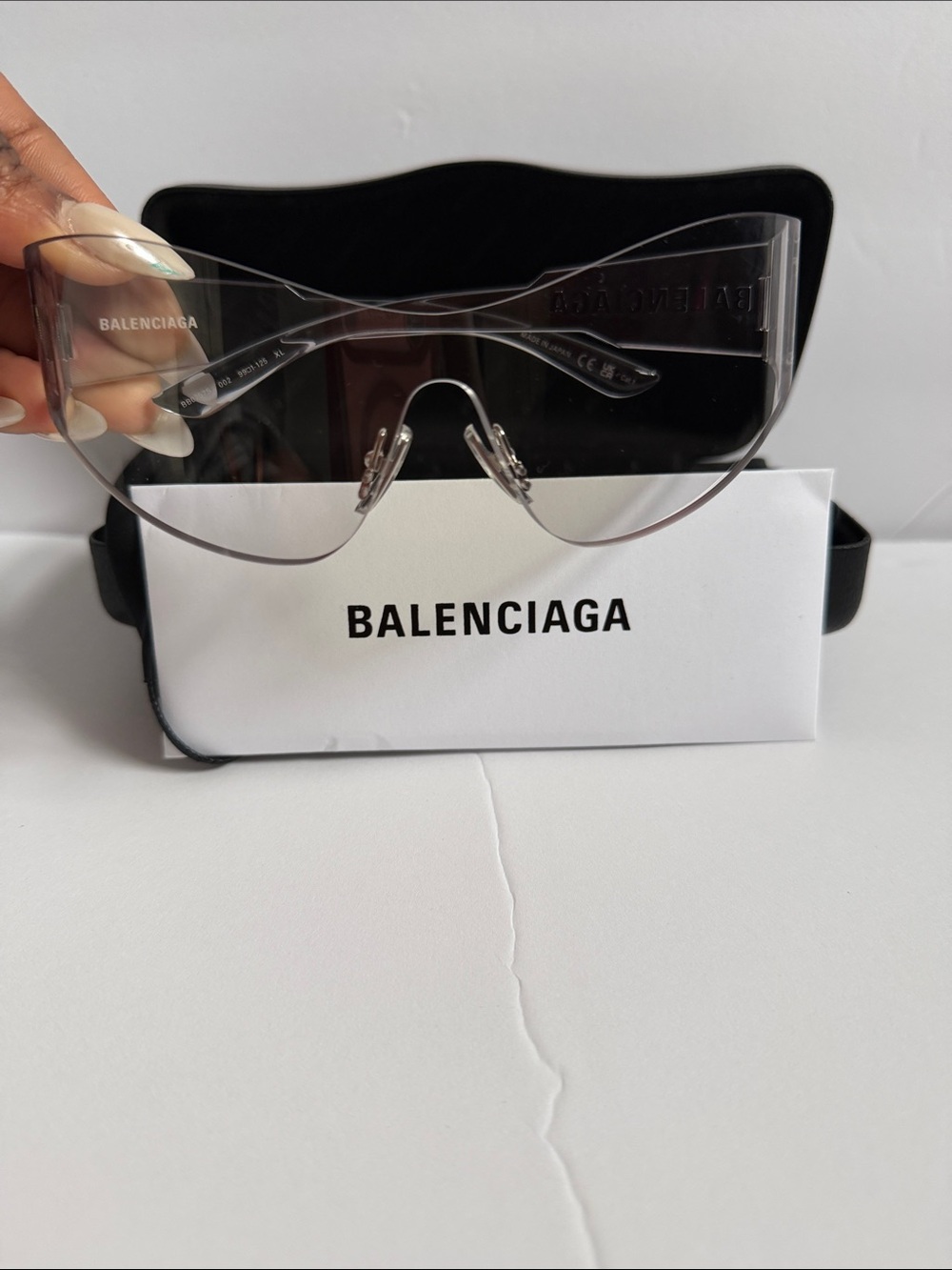 ✨ New Authentic Balenciaga BB0257S 002 Sunglasses ✨ - Picture 12 of 13
